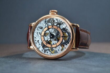 Poljot International Queen Victoria